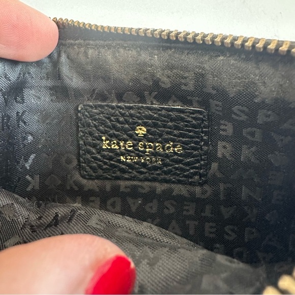 Kate Spade Highland Place Bee Black Pebbled Cow Leather Wristlet Wallet Clutch - Picture 6 of 6